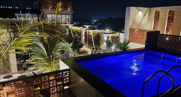 Hotel Lake View Baharampur Екстериор снимка