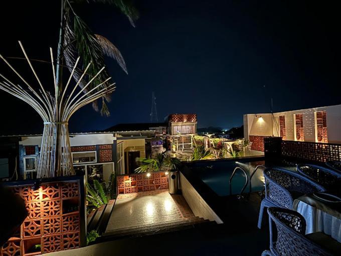 Hotel Lake View Baharampur Екстериор снимка
